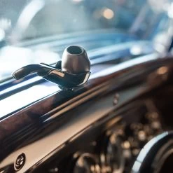 United Pacific® C5016 - Powder Coated Magnetic Pipe Holder With Felt Liner